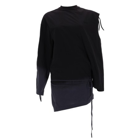 T-SHIRT WITH CUT-OUT DETAIL