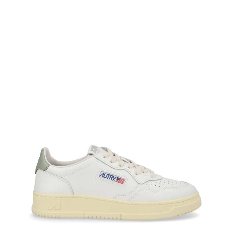 "MEDALIST LOW" SNEAKER