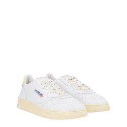 "MEDALIST LOW" SNEAKER