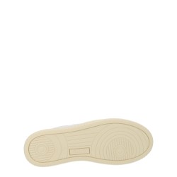 "MEDALIST LOW" SNEAKER