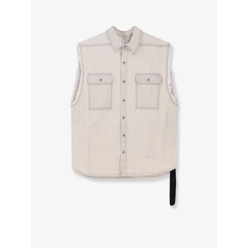 Sleeveless denim jacket