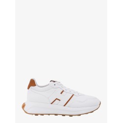 Leather sneakers with logo on the side