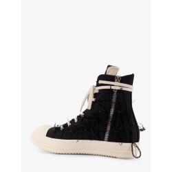 Destroyed effect denim sneakers