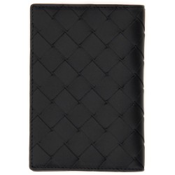 LEATHER PASSPORT HOLDER
