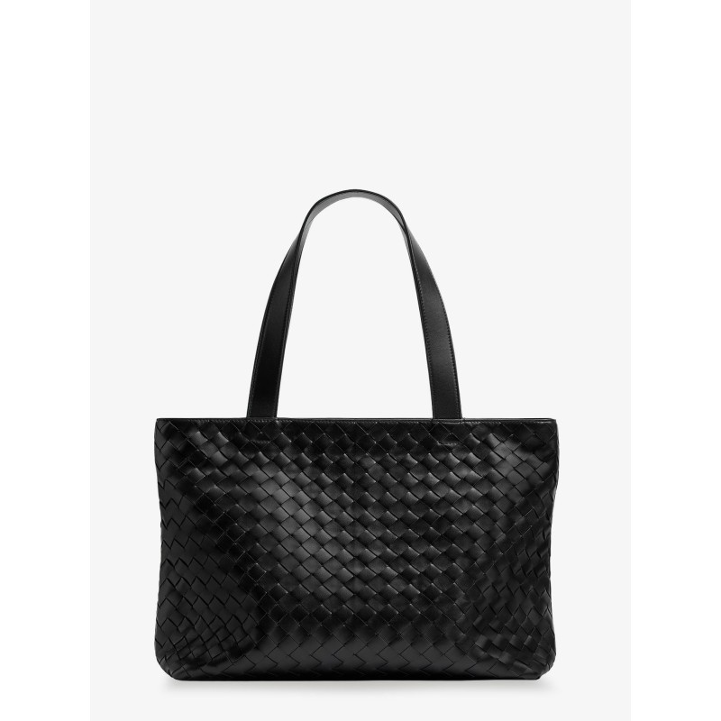 Leather shoulder bag with Intrecciato motif