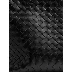 Leather shoulder bag with Intrecciato motif