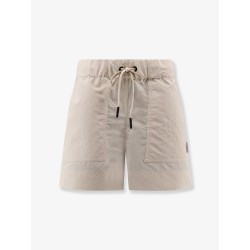 Day-Namic shorts with Logo patch