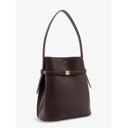 Leather bucket bag with strap on the front