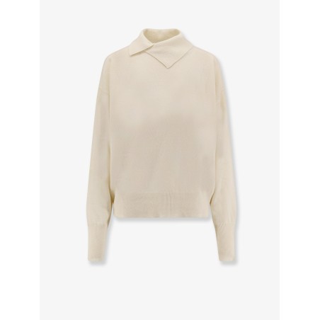 Turleneck wool sweater