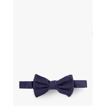 Silk bow tie