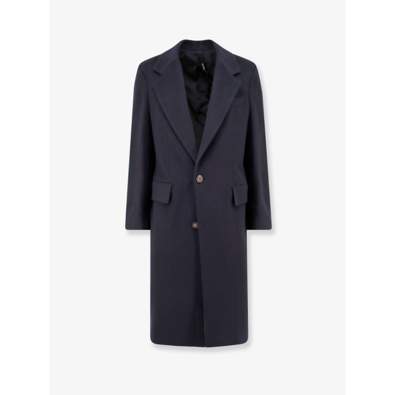 Cashmere coat with satin lining