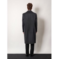 Cashmere coat with satin lining