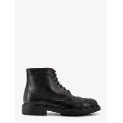 Triumph leather ankle boots