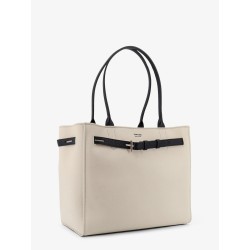 Canvas shoulder bag with engraved logo on the front