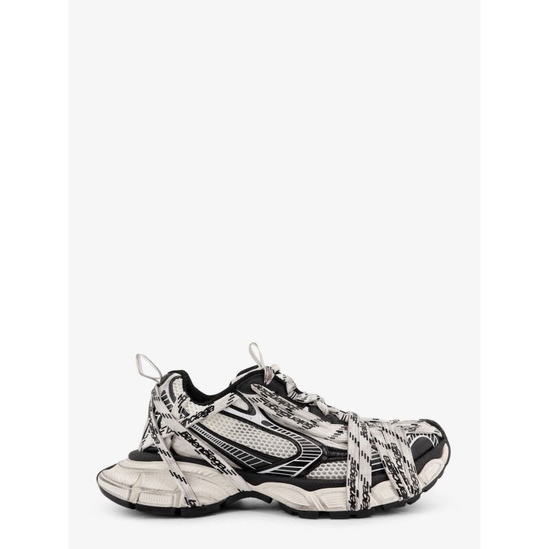 3XL Extreme Laces mesh sneakers