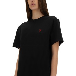 T-SHIRT CON LOGO