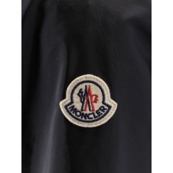 Nidge jacket with white profile