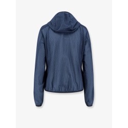 Edasic jacket with elastic profiles