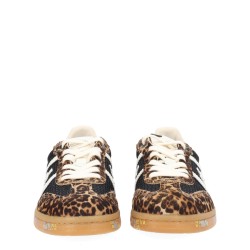 "BONNIED 8200" SNEAKER