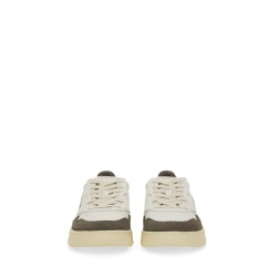 "MEDALIST" LOW SNEAKER