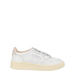 "MEDALIST LOW" SNEAKER