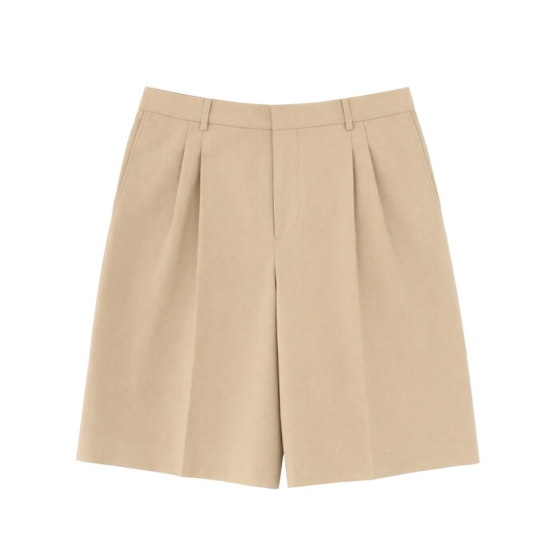 SHORTS WITH PLEATS