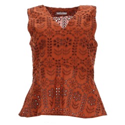 TOP WITH PERFORATED PATTERN