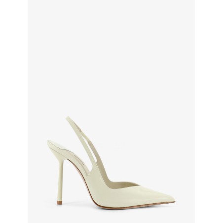 Chanel Vivienne patent leather décolleté