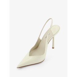 Chanel Vivienne patent leather décolleté