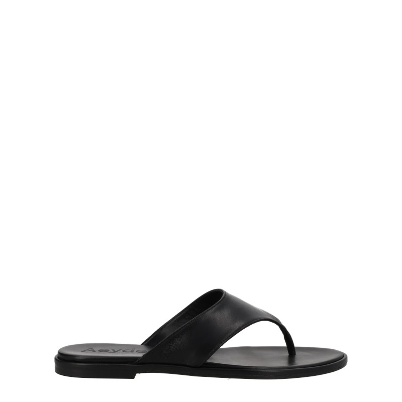 LEATHER THONG SANDAL