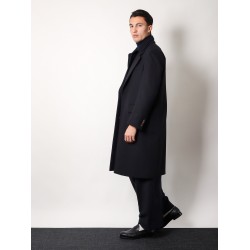 Virgin wool coat with satin lining