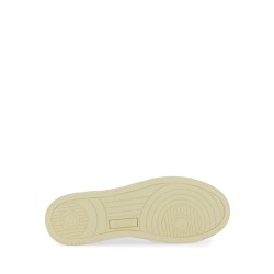 "MEDALIST LOW" SNEAKER