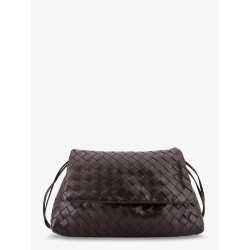 Leather shoulder bag with Intrecciato pattern