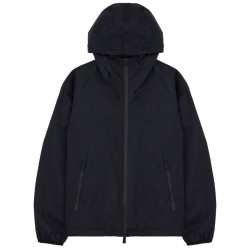 GIACCA CON ZIP E CAPPUCCIO