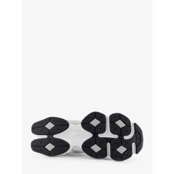 U90608 mesh sneakers with side logo