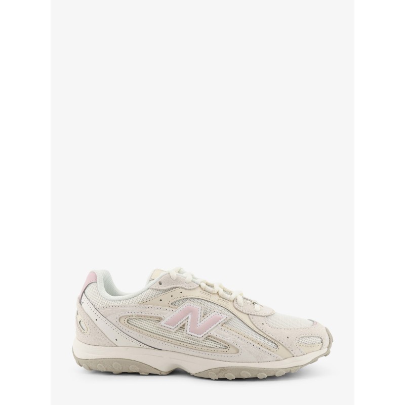 U204L5 mesh sneakers with suede inserts