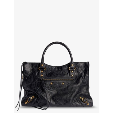 Le City M leather shoulder bag