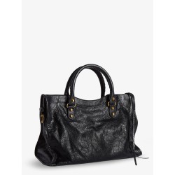 Le City M leather shoulder bag